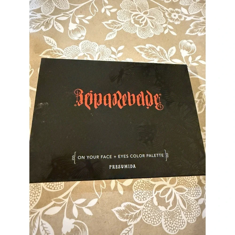 Reina Rebelde On Your Face + Eyes Color Palette in Presumida Eyeshadow New $29